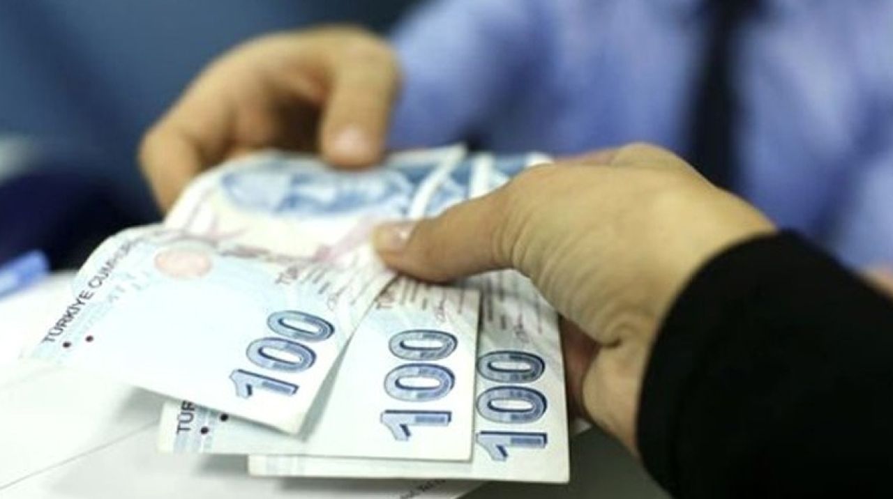 Kredi ertelemelerinde özel bankalardan ilk adım