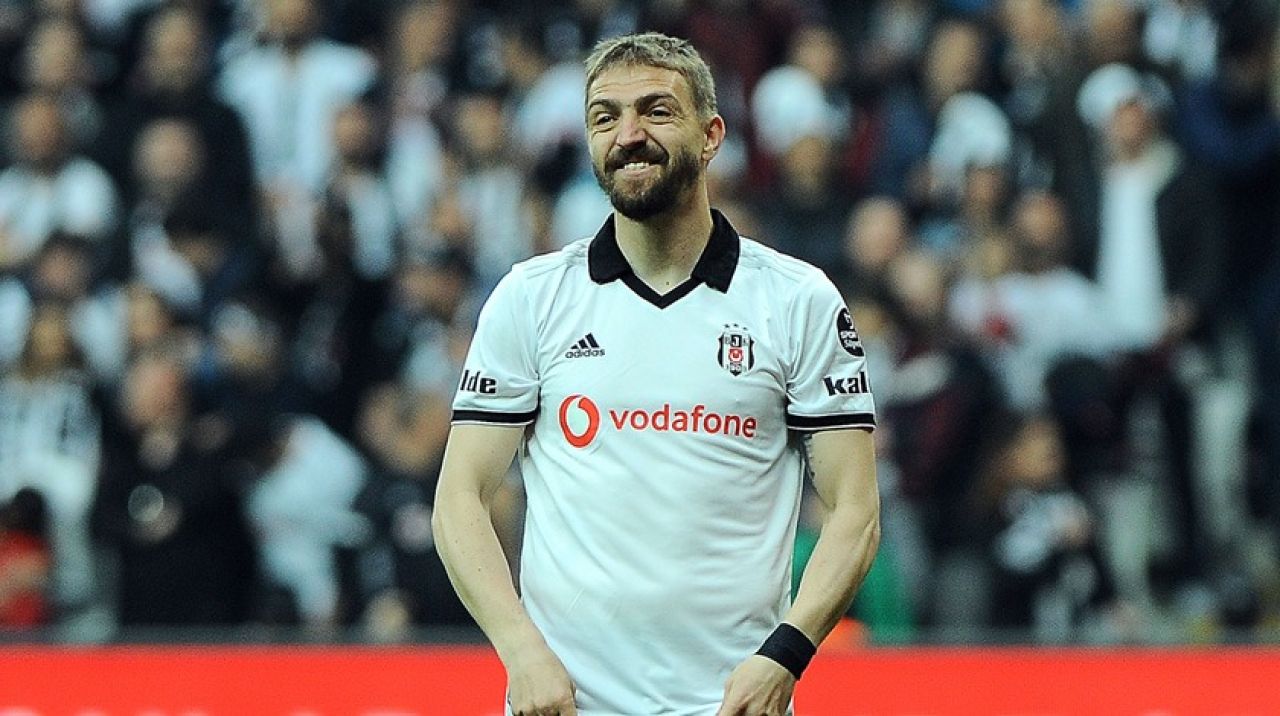 Caner Erkin cezalı duruma düştü