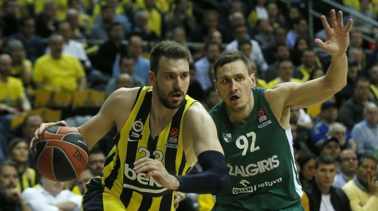 Zalgiris, Fenerbahçe Beko'yu konuk ediyor