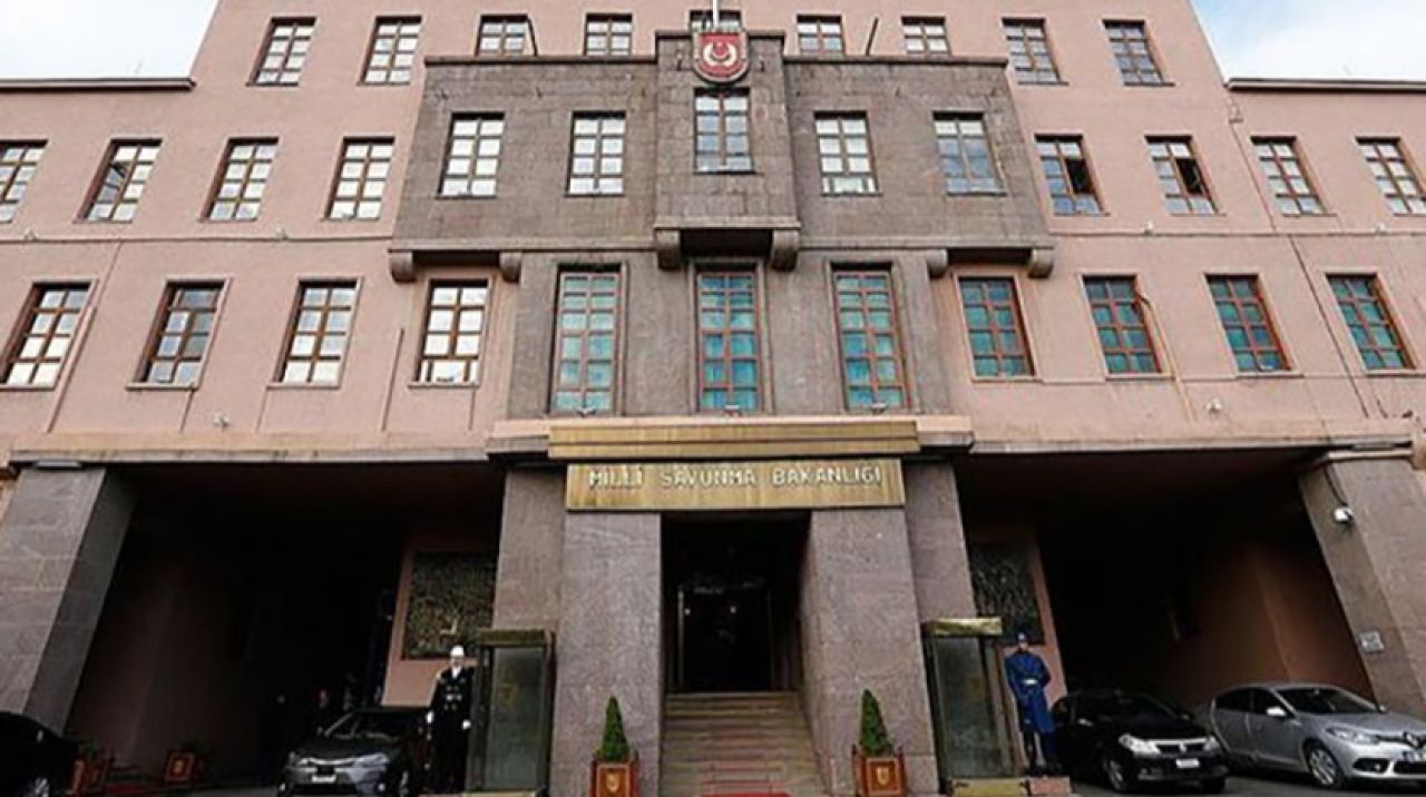 MSB: Ermenistan artık işgal ettiği toprakları asıl sahibine vermelidir