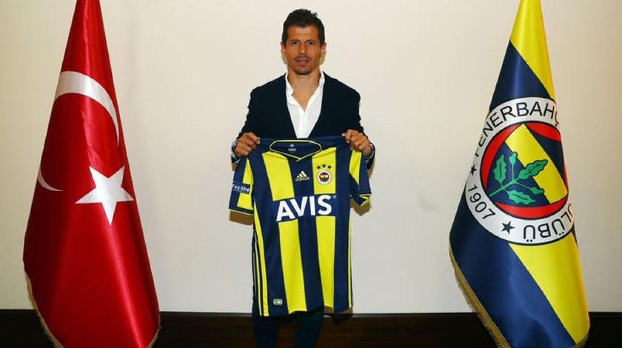 Emre Belözoğlu resmen Fenerbahçe'de