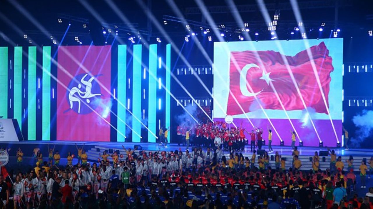 Bakü'de Avrupa Gençlik Olimpik Yaz Festivali coşkusu