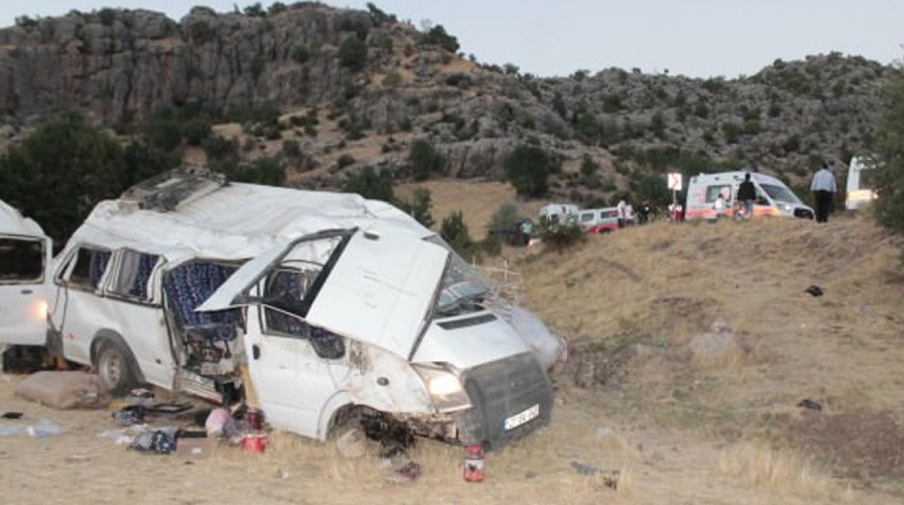 Feci kaza! Yaralılar var