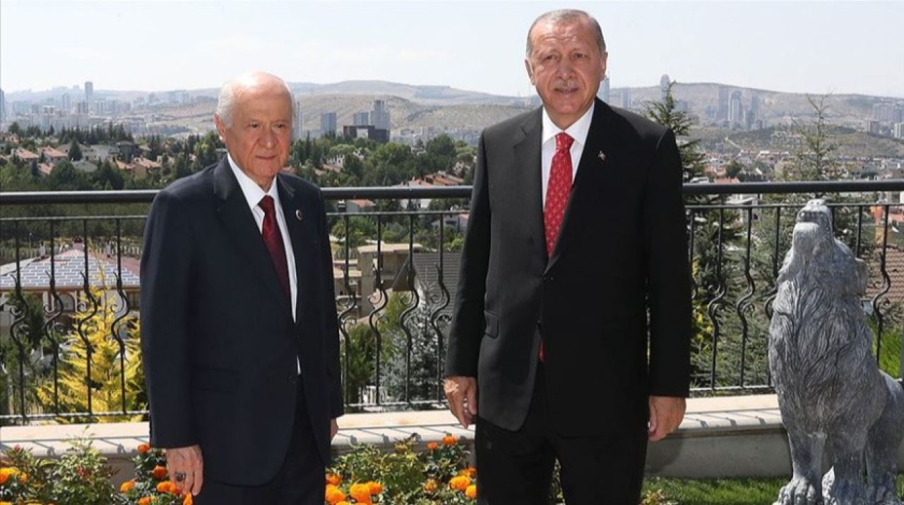 Cumhurbaşkanı Erdoğan ile MHP lideri Bahçeli'den sürpriz görüşme