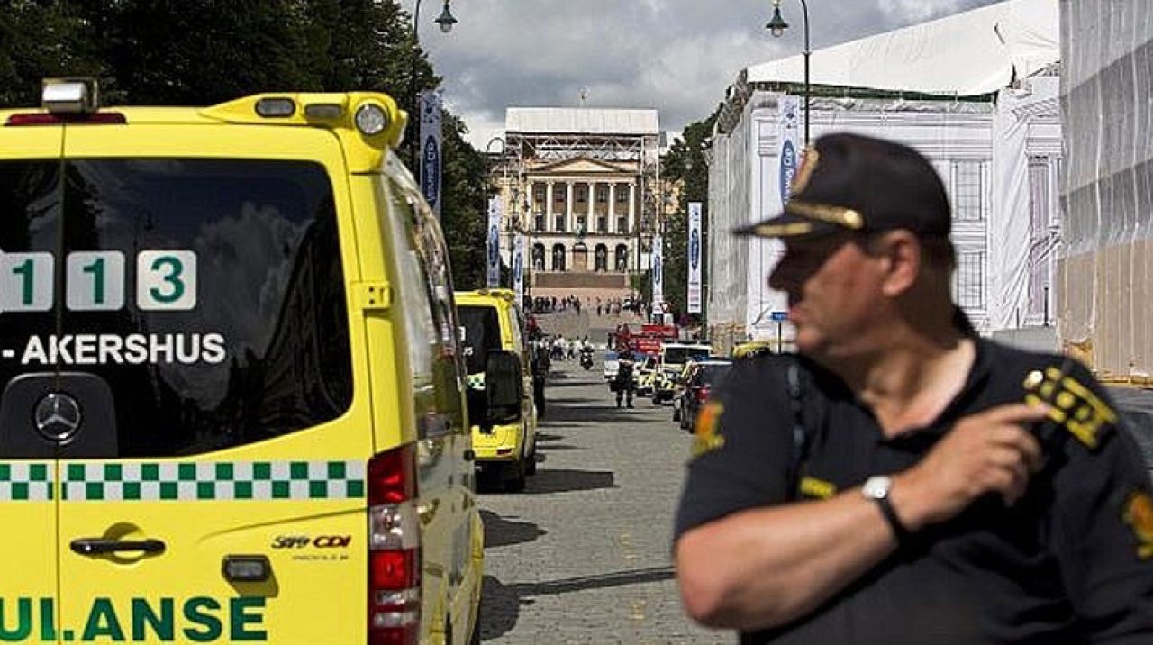 Norveç'te camiye silahlı saldırı