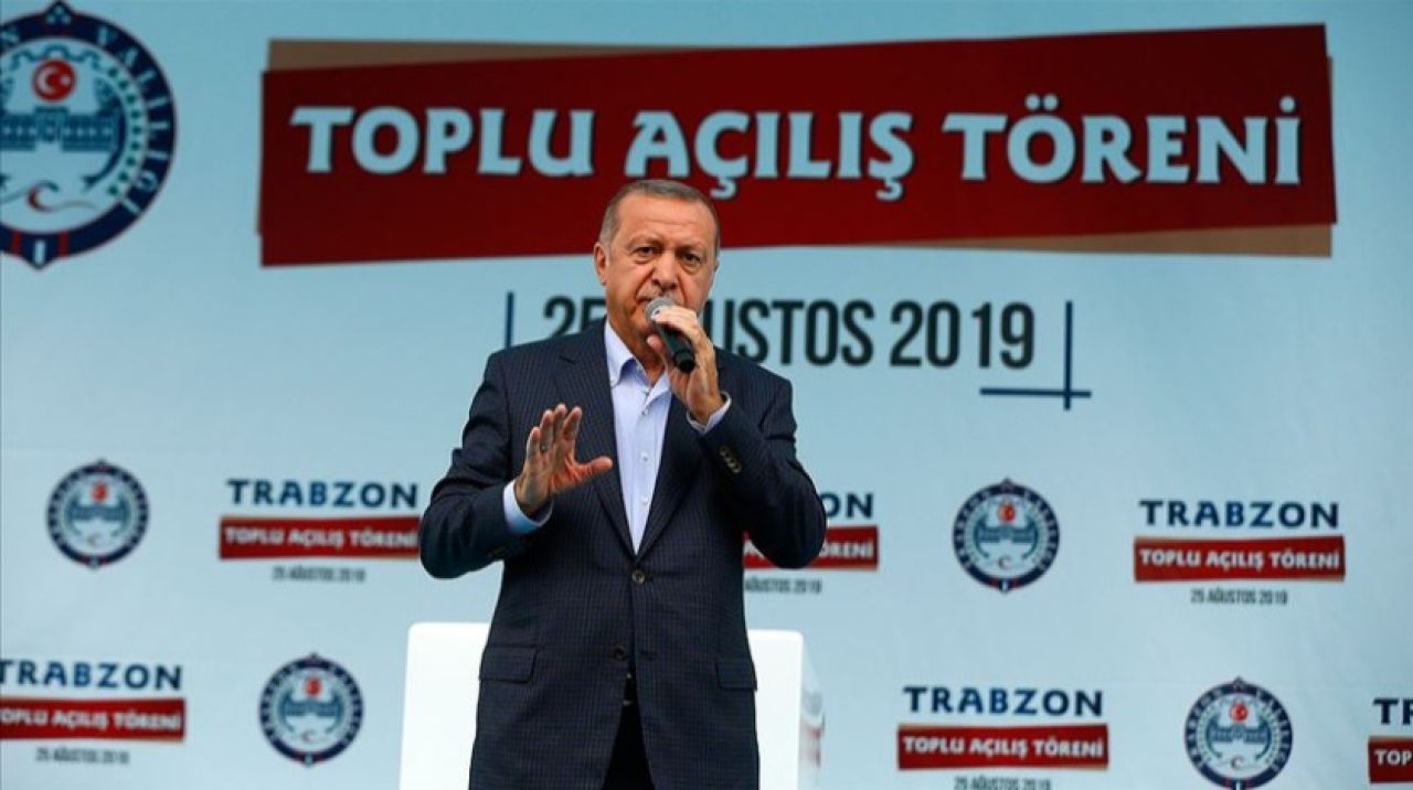 Erdoğan: Milletimize düşmanlık edenlerin yanında ne işin var