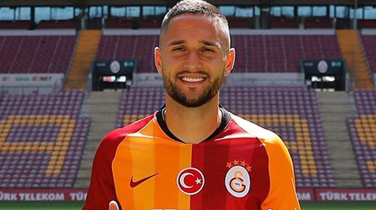 Andone'nin maaşı ülkesinde gündem oldu!