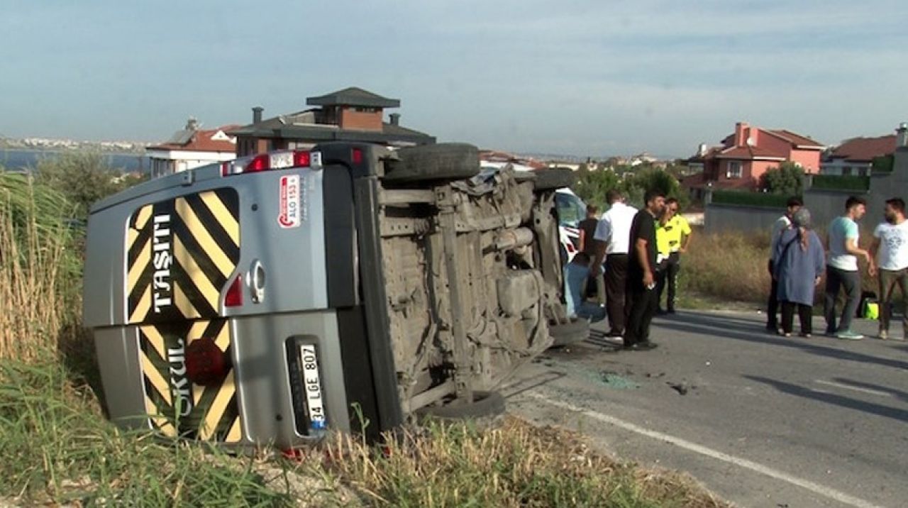 Beylikdüzü’nde okul servis takla attı: Çok sayıda yaralı var