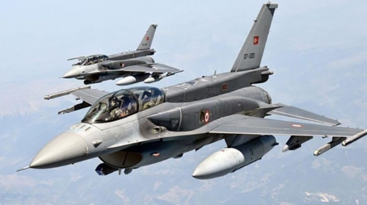 Türk F-16'ları Fırat’ın doğusunda uçtu