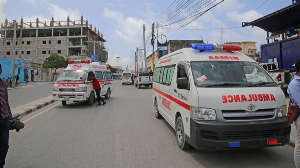 Somali'de Türk görevlilere bombalı saldırı