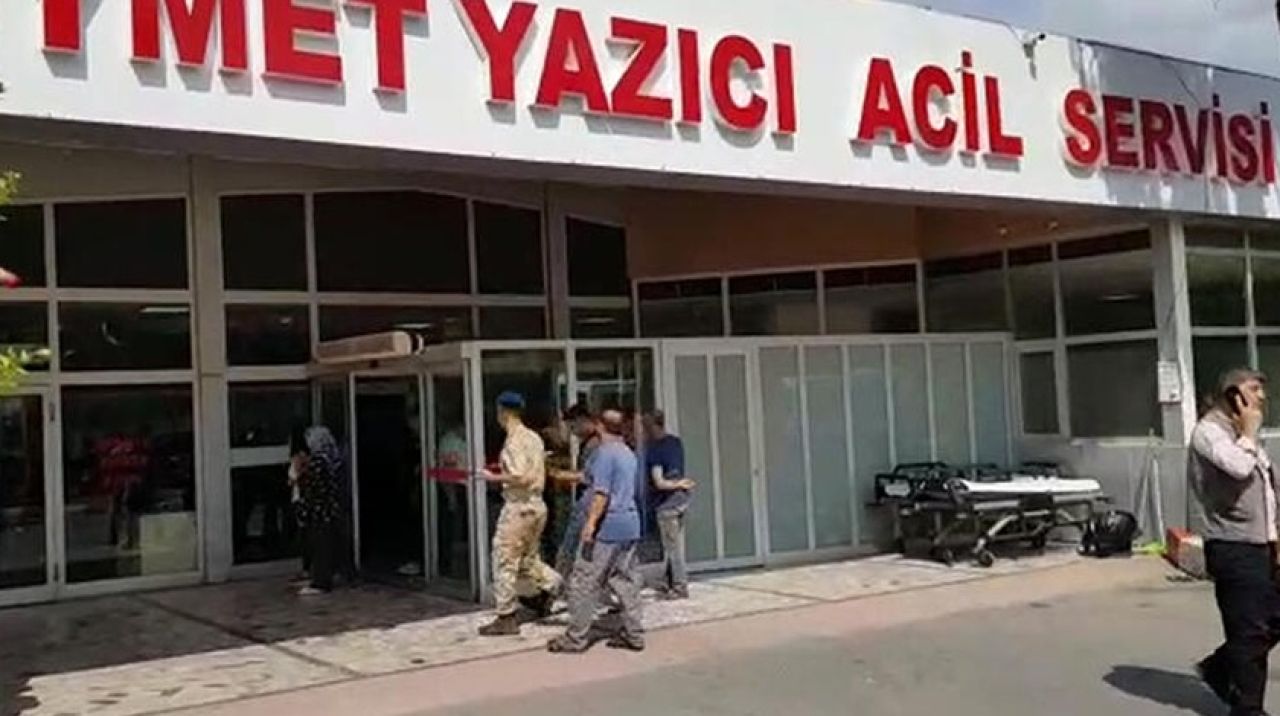 Hatay'da askeri araç devrildi: Şehidimiz var