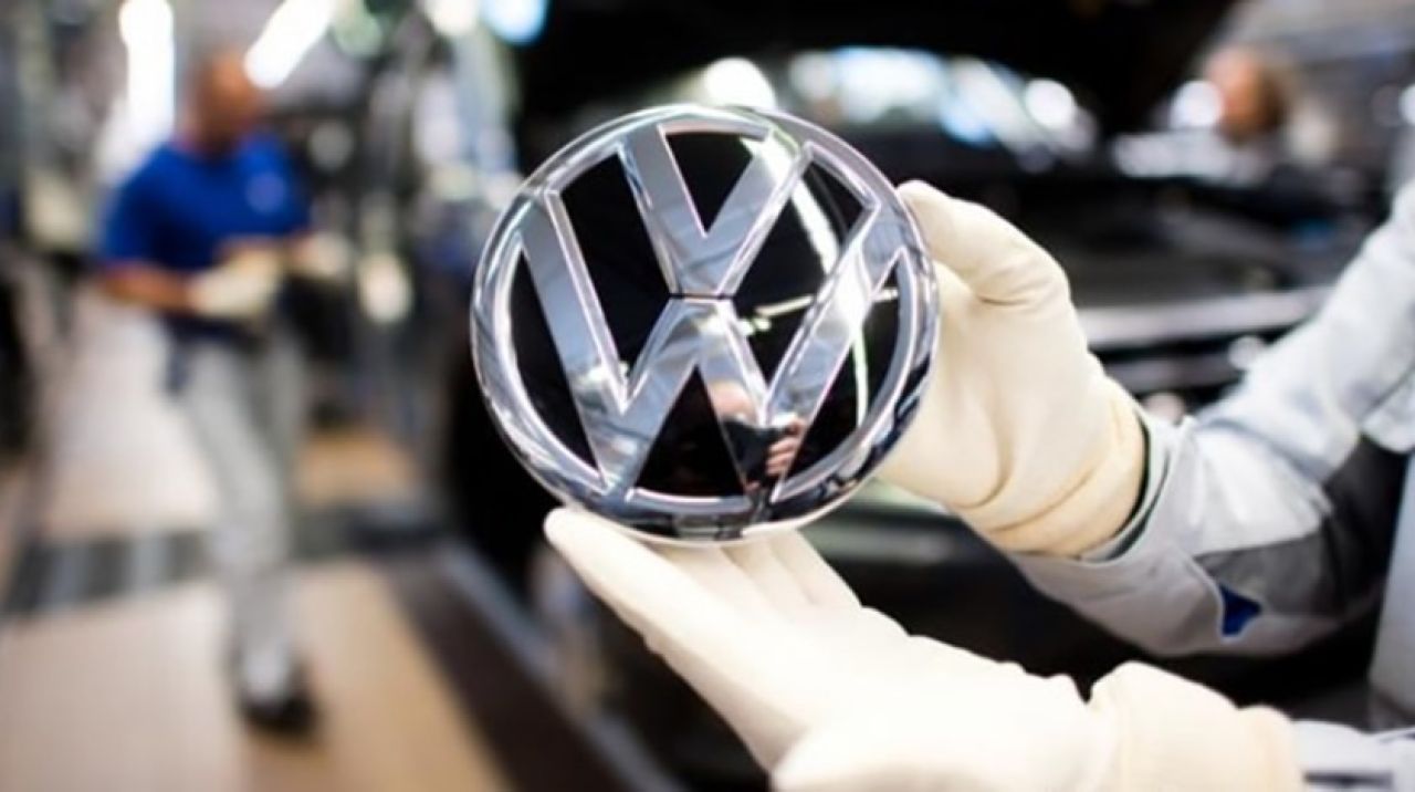 Bakan Varank'tan son dakika Volkswagen açıklaması