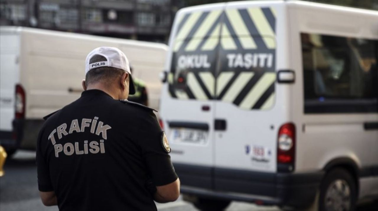 İstanbul'da okul servis araçları denetlendi