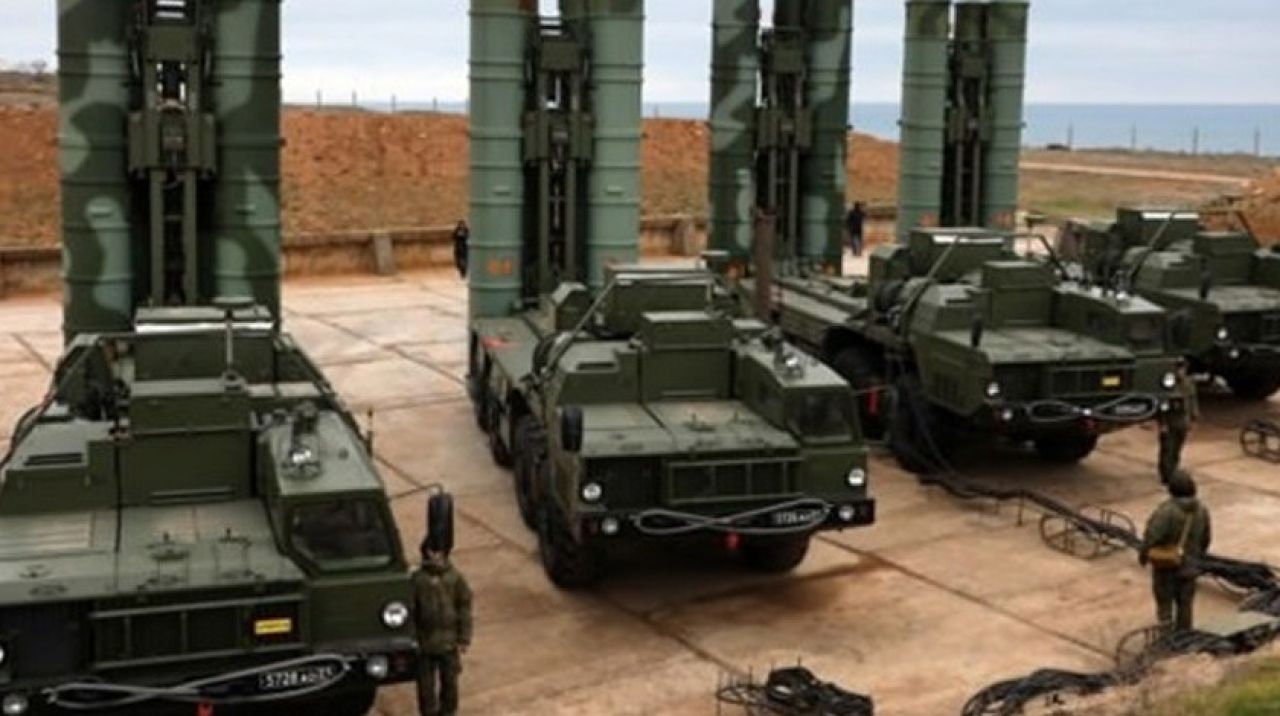 Rusya S-400'leri yurt dışına gönderdi