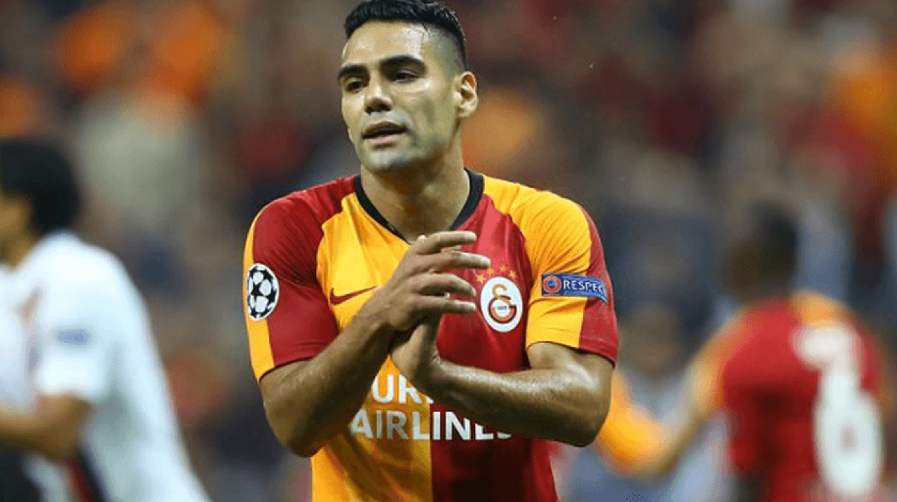 Falcao konuştu! 'Çok üzülüyorum...'