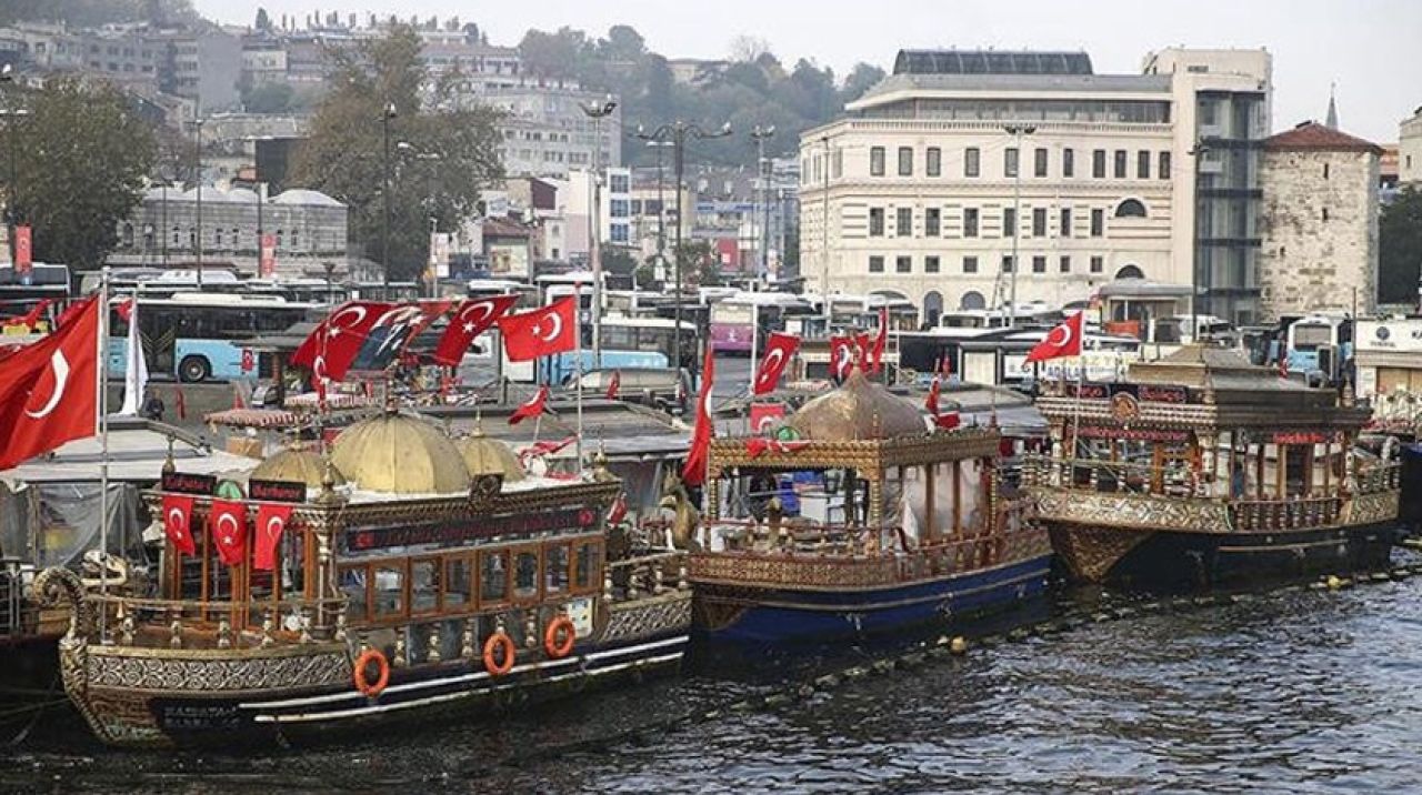 Eminönü'ndeki balıkçılar için mahkeme kararını verdi