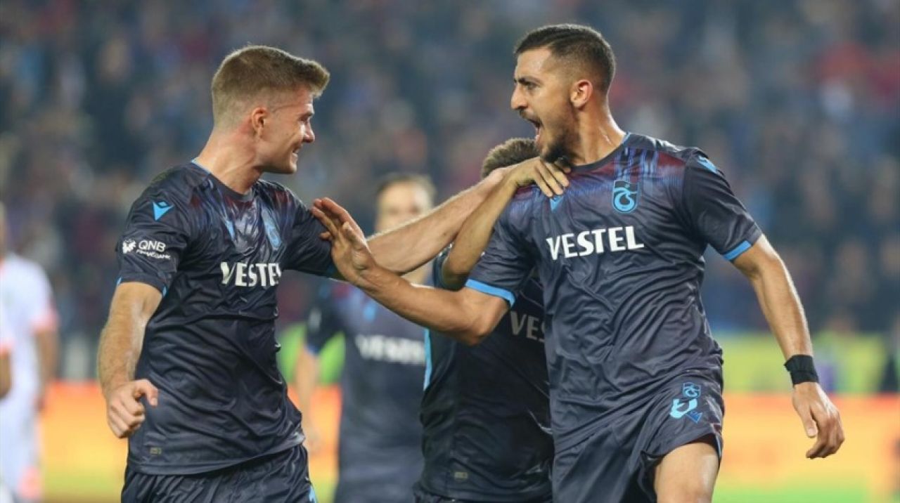 Kritik maçta sevinen Trabzonspor! Tek gol, 2 kırmızı kart