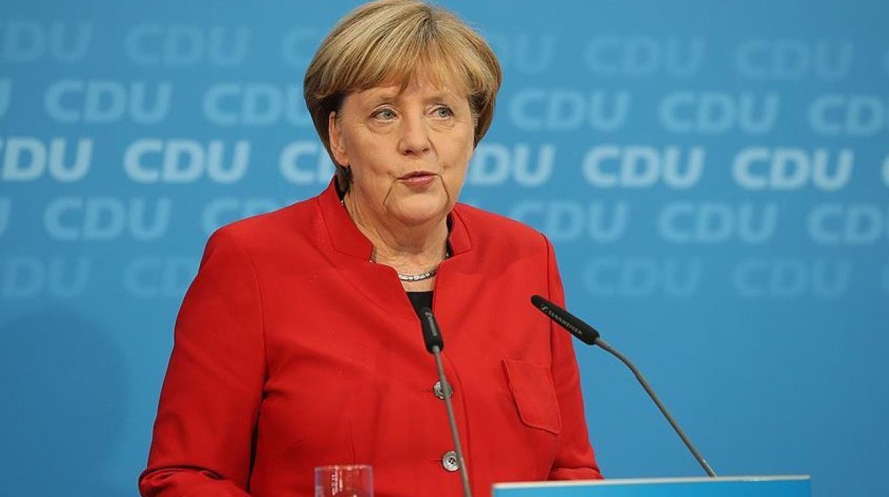 Merkel'den Türkiye açıklaması