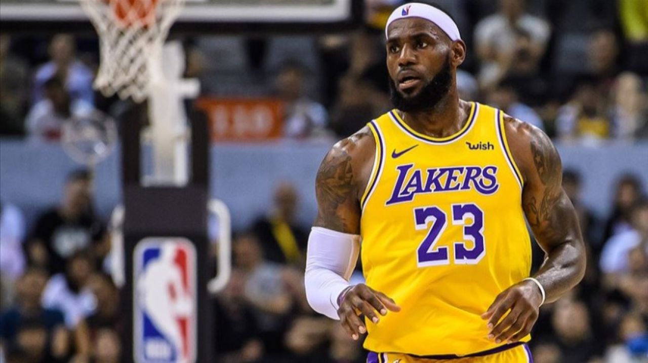 LeBron James NBA tarihine geçti