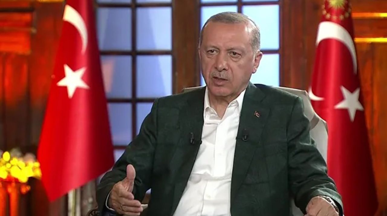 Cumhurbaşkanı Erdoğan: Türk askeri Libya'ya peyderpey gidiyor