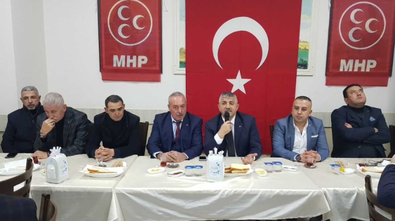 İzmir MHP'den Tire'ye çıkarma  