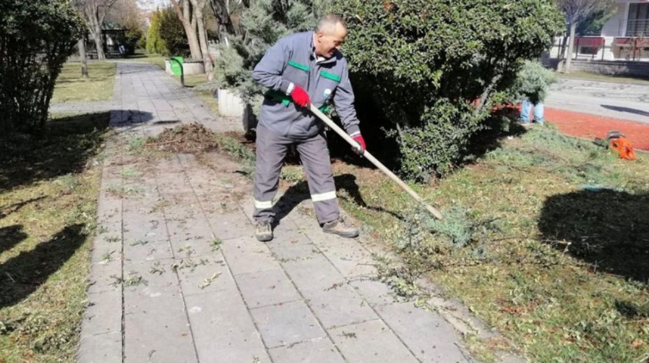 Gölbaşı'nda parklar bahara hazır