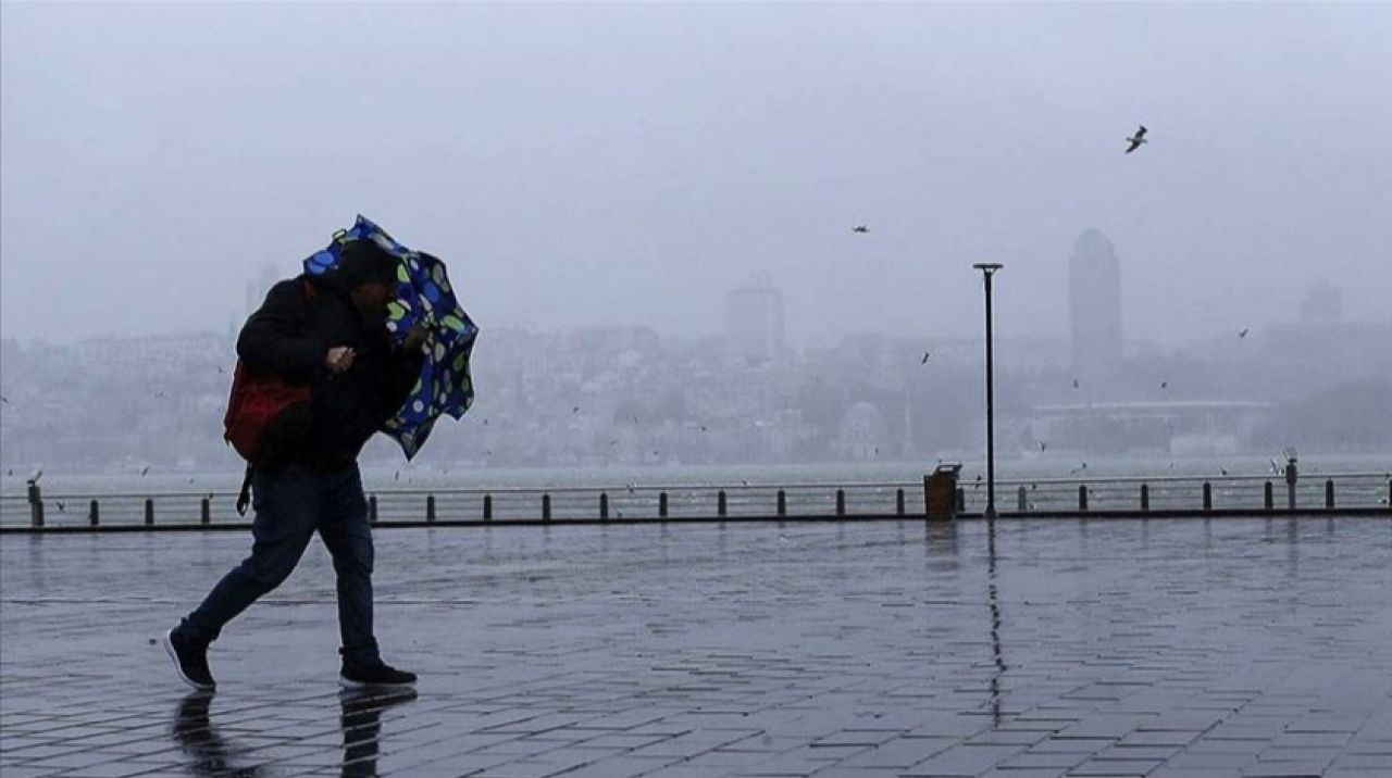 Meteorolojiden kuvvetli yağış ve fırtına uyarısı