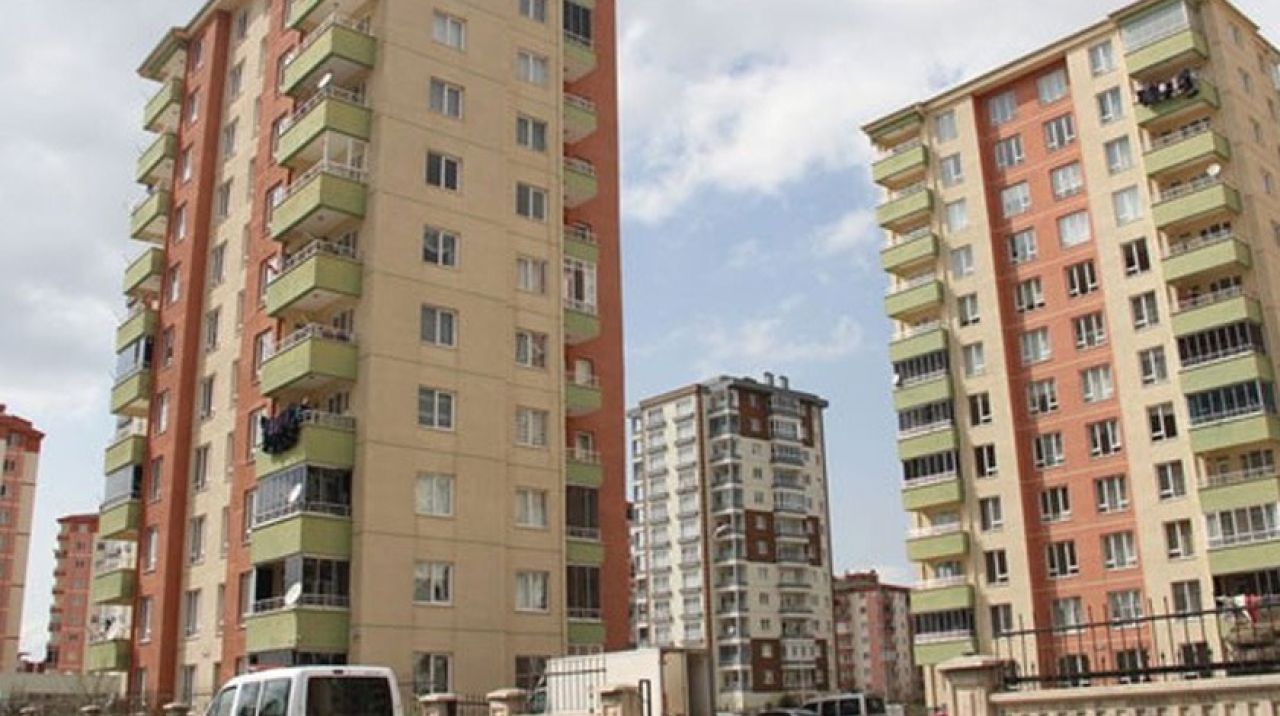 Kayseri'de 3 apartman karantinada