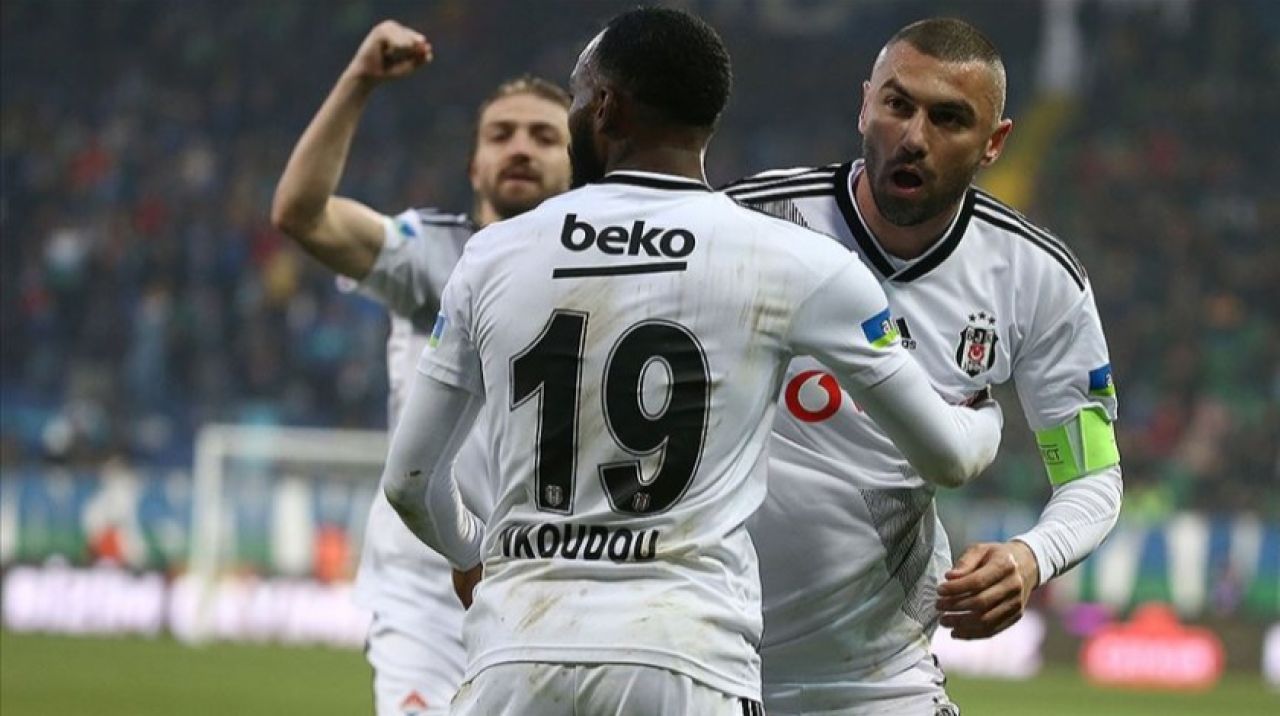 N'Koudou'dan Burak Yılmaz'a asist göndermesi