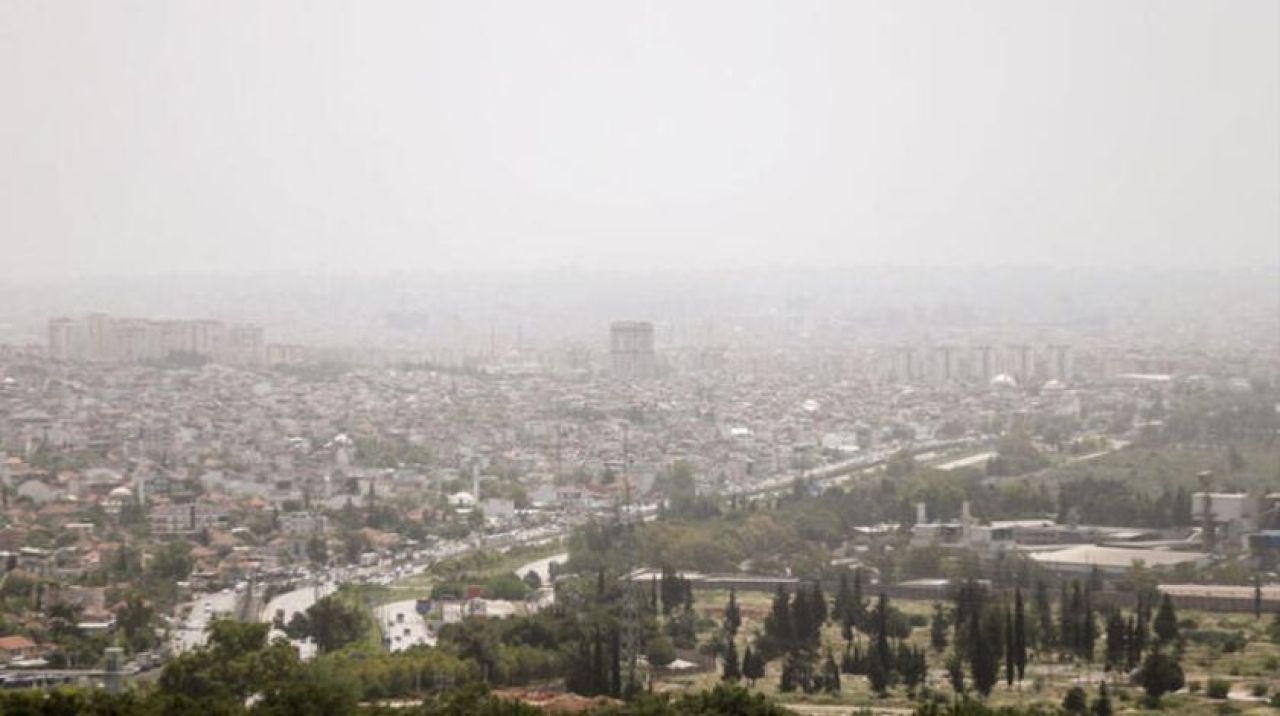 Antalya'da şaşırtan görüntü! Nem bulutu çöktü