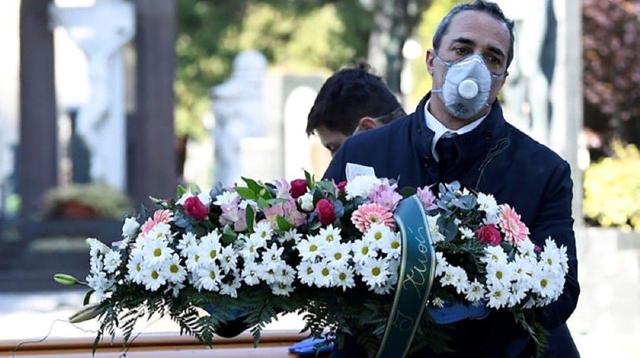 İtalya'da can kaybında artış sürüyor