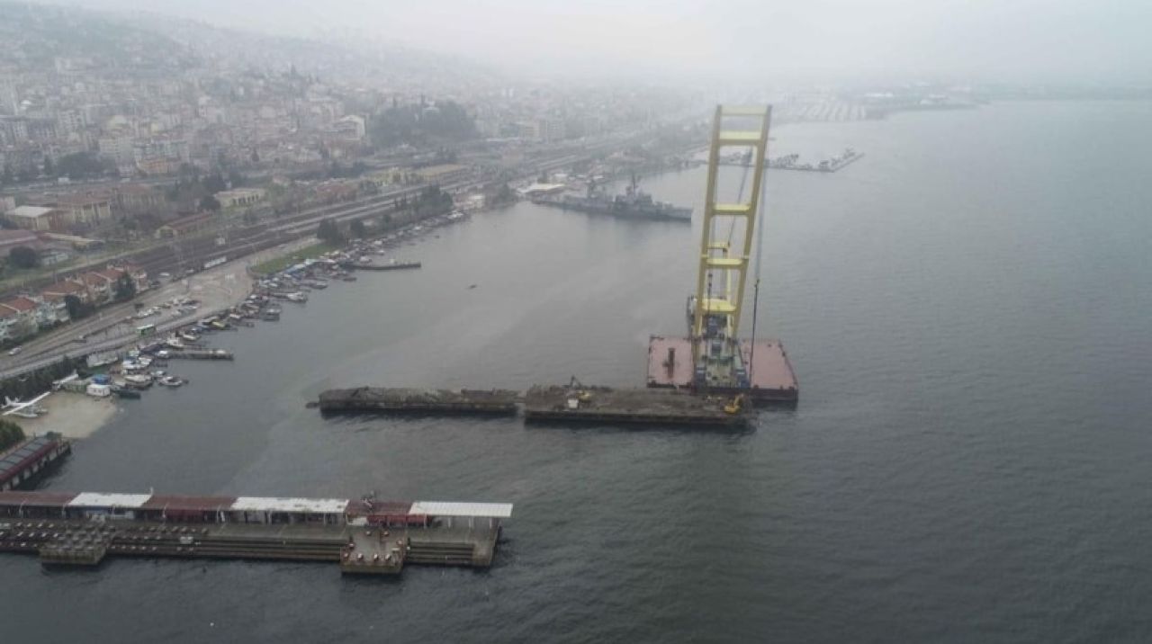 17 Ağustos depreminin denizdeki izi yıkıldı