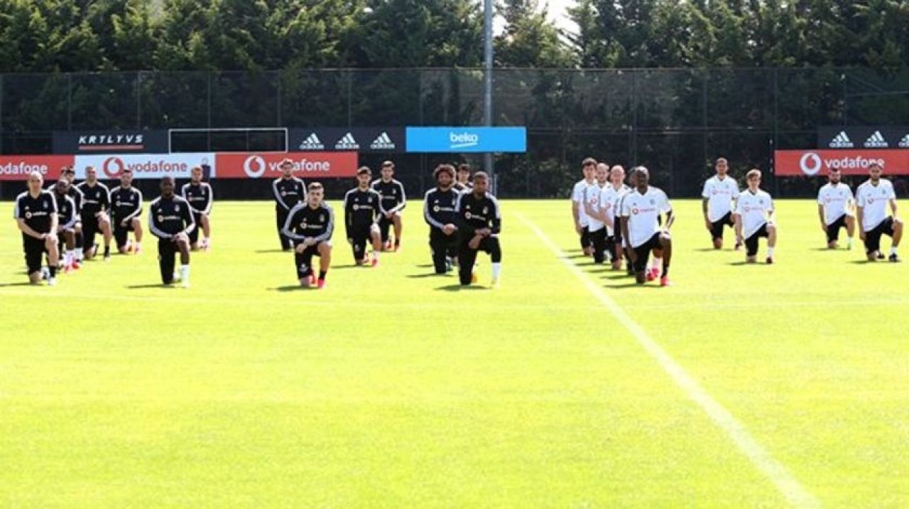 Beşiktaş yaptığıyla dünyada manşet oldu