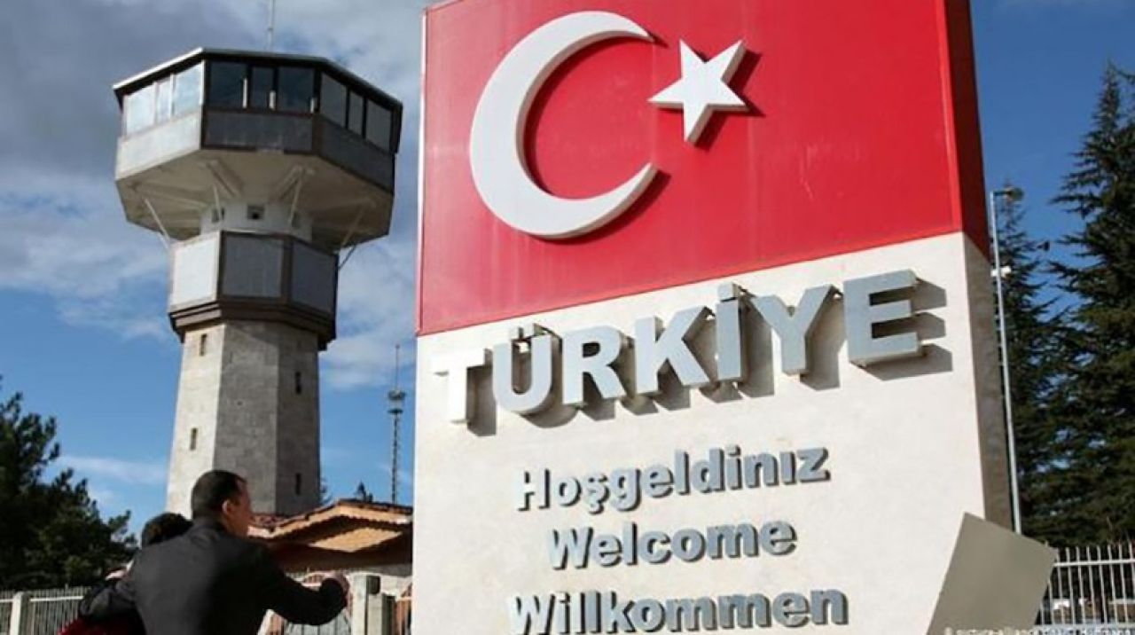 Açıklama geldi: Bir koronavirüs tedbiri daha kalktı