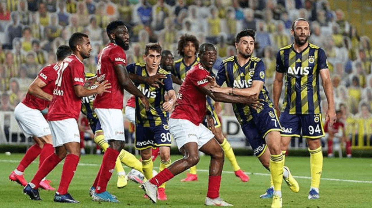 Fenerbahçe evinde kaybetti! Sivasspor haftalar sonra galip