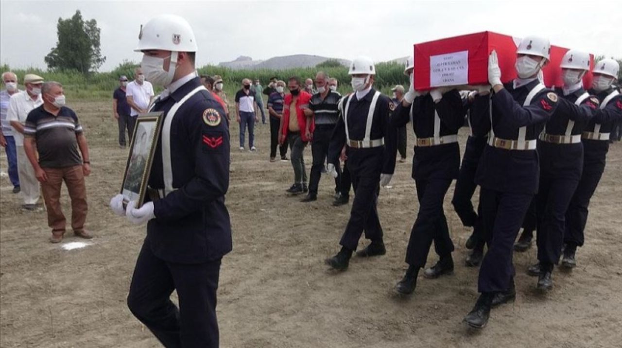 Şehit olan Jandarma Uzman Çavuş Yaman son yolculuğuna uğurlandı