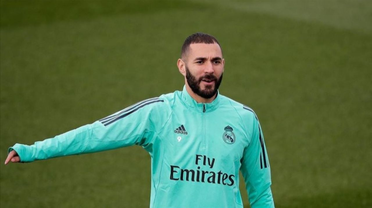 Benzema'dan Büyükşehir Belediye Erzurumspor paylaşımı