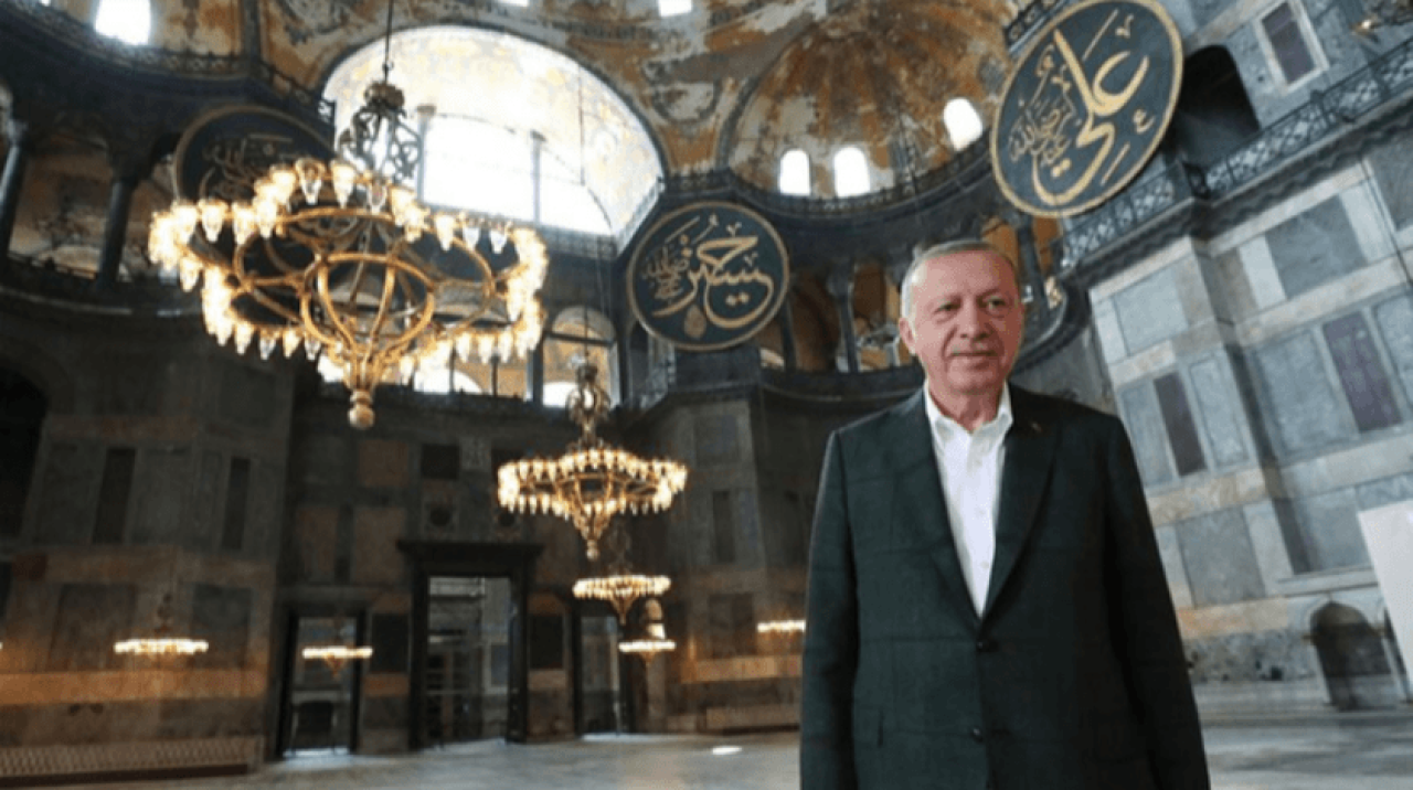 Cumhurbaşkanı Erdoğan'dan Ayasofya Camii paylaşımı