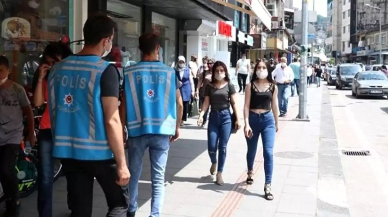 Karaman'da, 18 yaş altına koronavirüs kısıtlaması