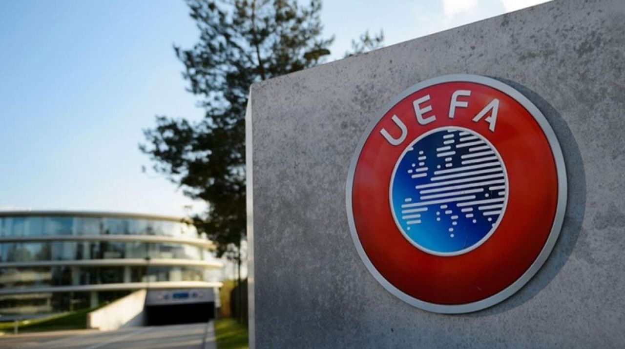 UEFA'dan ''5 oyuncu değişikliği'' kararı