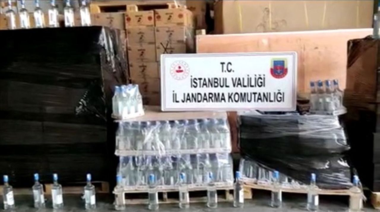 İstanbul'da 2,5 ton sahte içki ele geçirildi