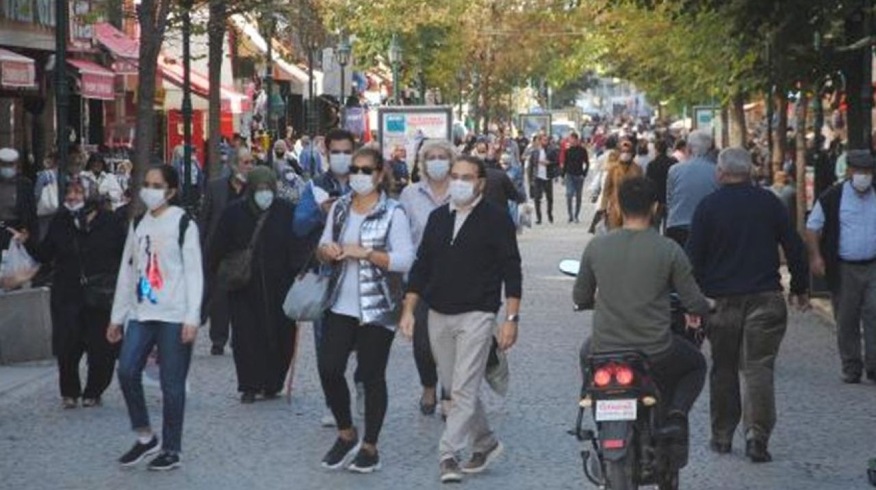 İzmir’de yeni koronavirüs tedbirleri! Bankalara HES kodu ile girilecek