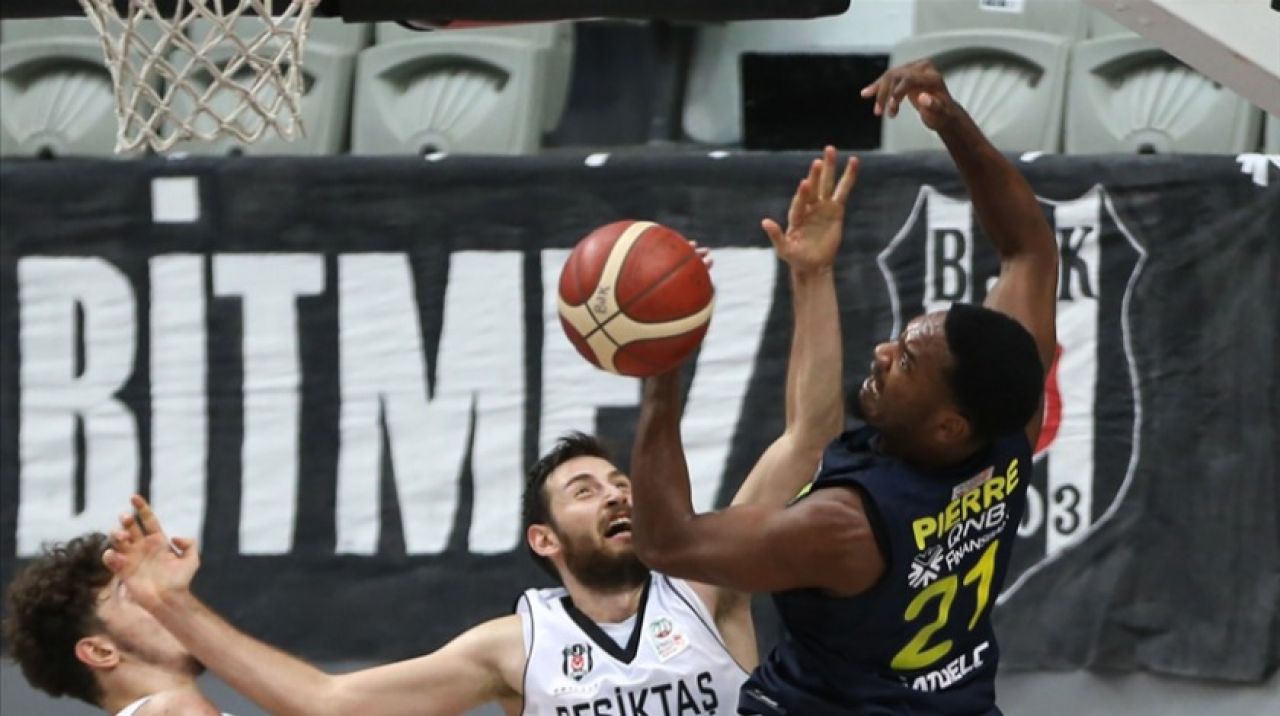 Basketbolda derbi heyecanı