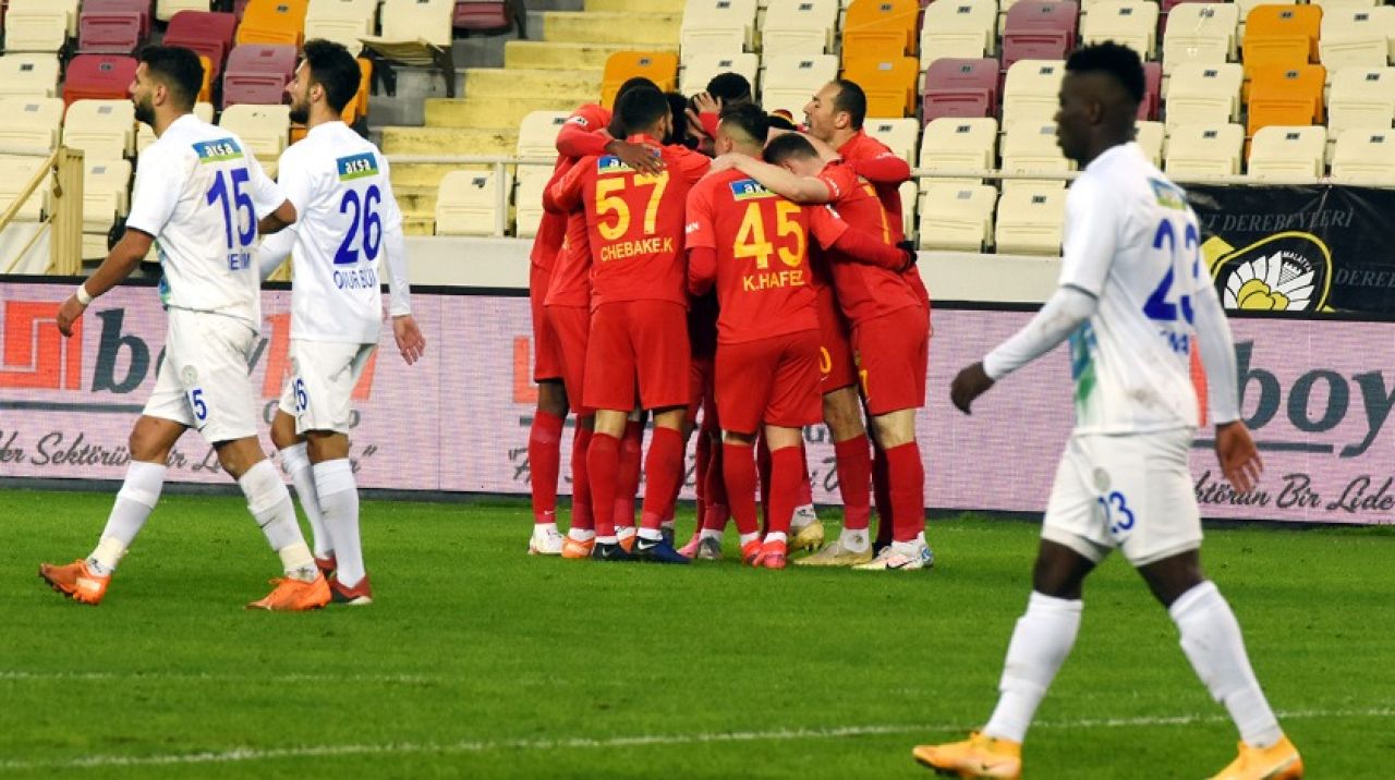 Yeni Malatyaspor konuk ettiği Çaykur Rizespor'u farklı geçti