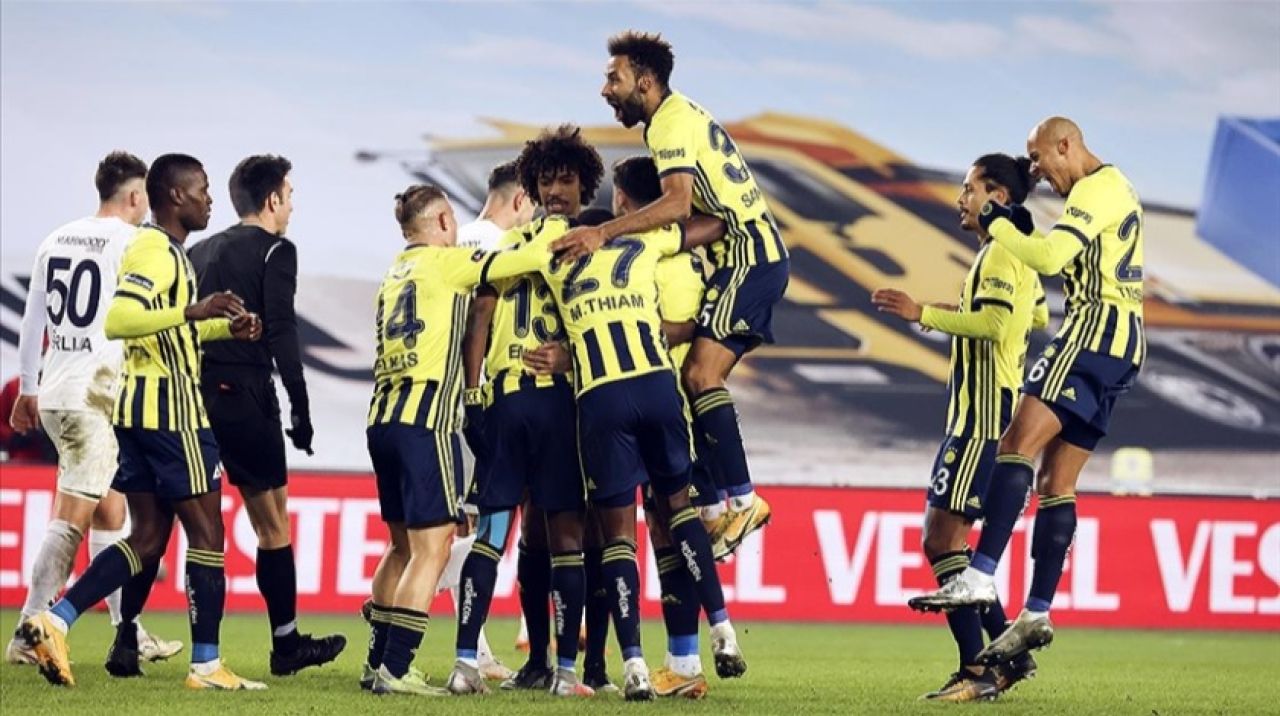 F.Bahçe 3 puanı 3 golle kazandı