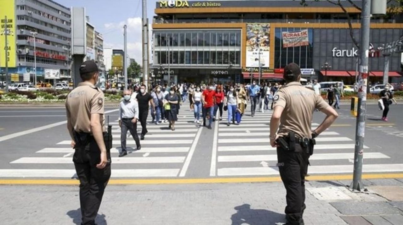 Bilim Kurulu üyesinden Ankara için önemli uyarı