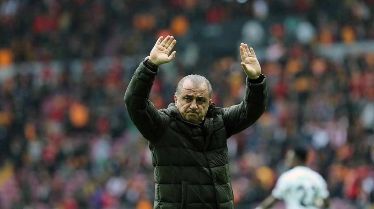 Derbi öncesi Terim'e müjde!