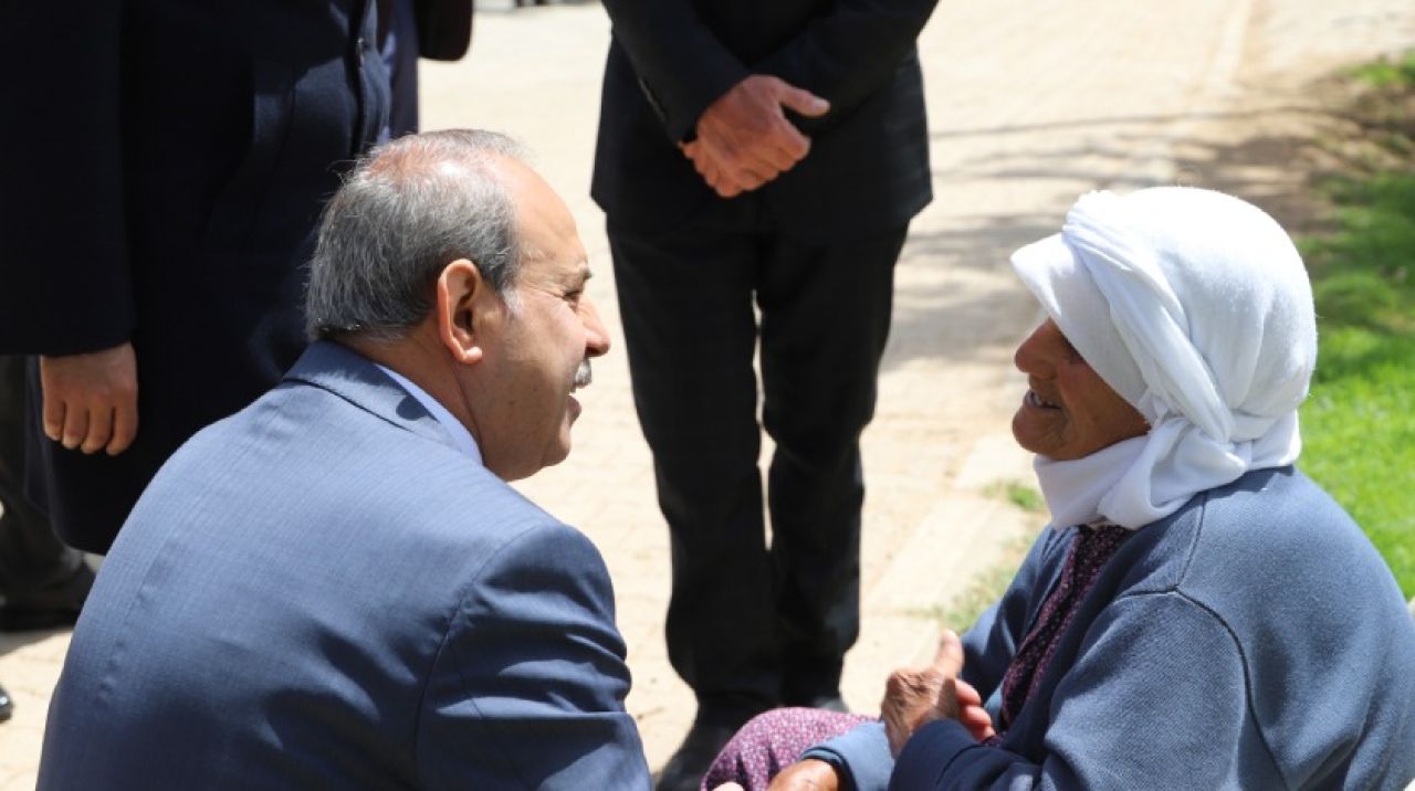 "Kadına şiddetin hiçbir türü insanlık onuruyla bağdaşamaz"