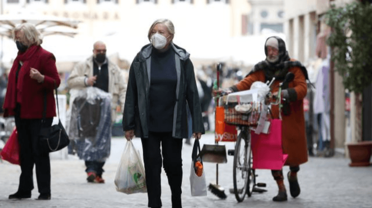 İtalya'da yeni enfeksiyon dalgası: Tedbirler sıkılaştırılıyor