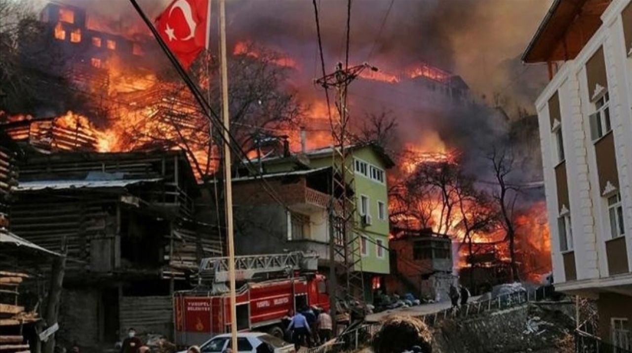 Yangın büyük oranda kontrol altına alındı